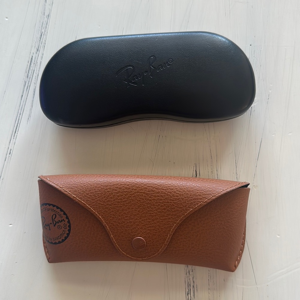 Ray-Ban sunglass cases - tan and black in excellent condition